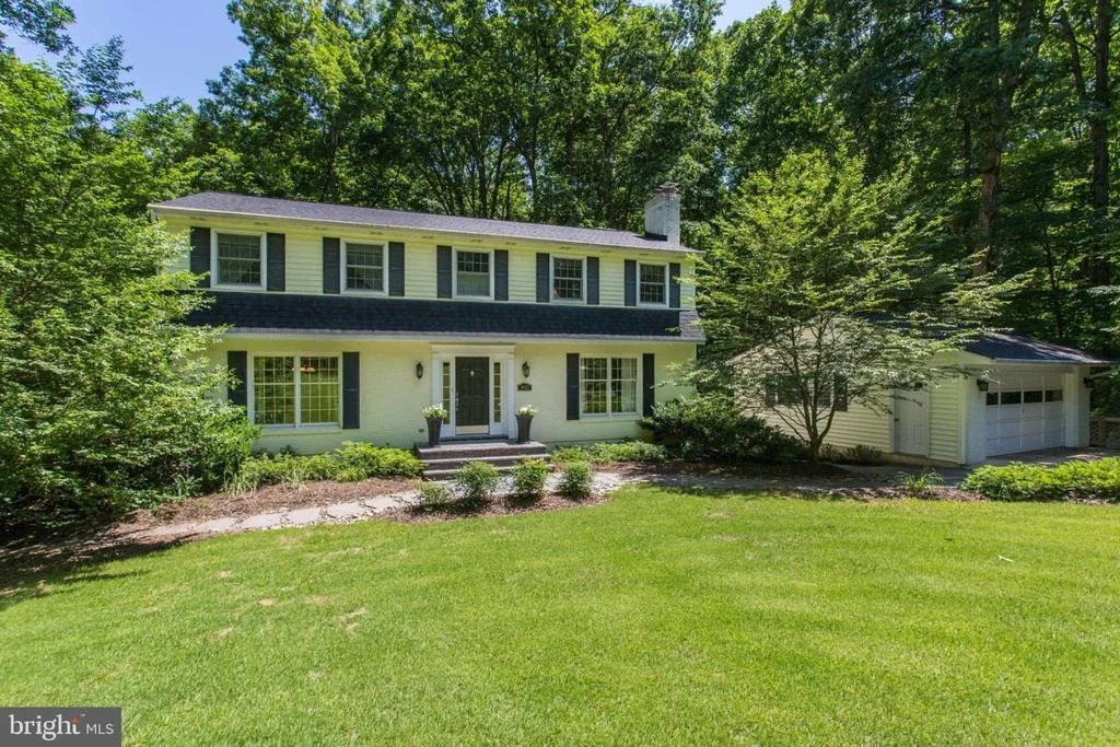 Photo of 10425 MOUNT VERNON DRIVE
