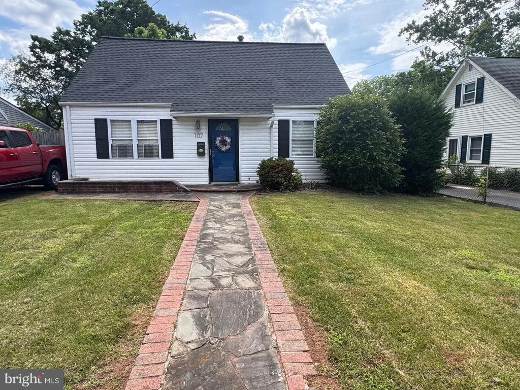 Photo of 107 KENT DRIVE
