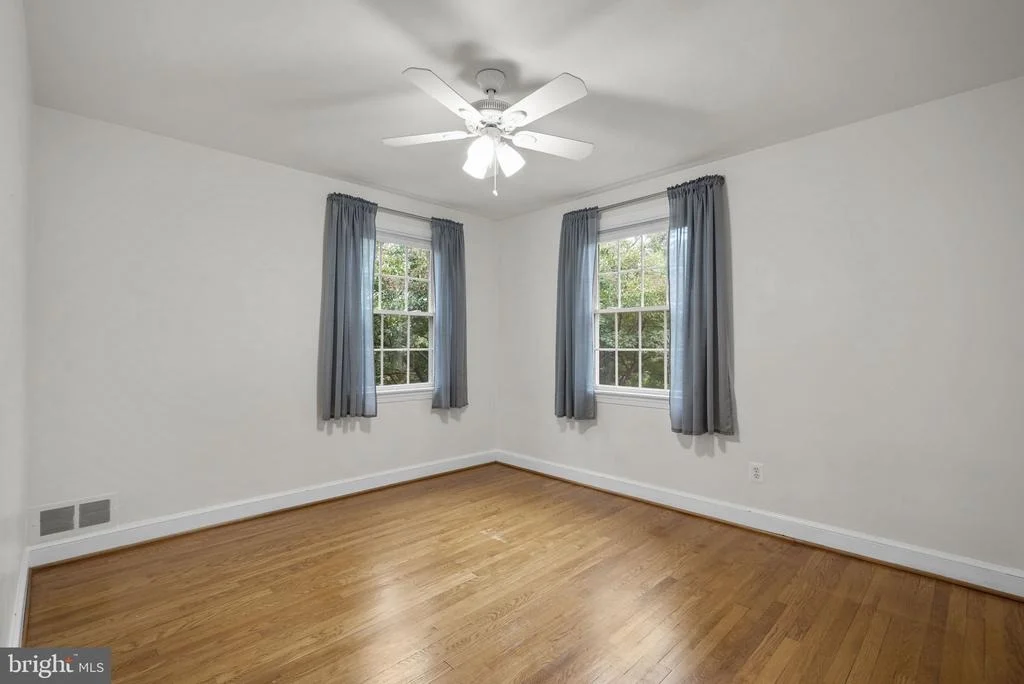 Photo of 9407 SEMINOLE STREET