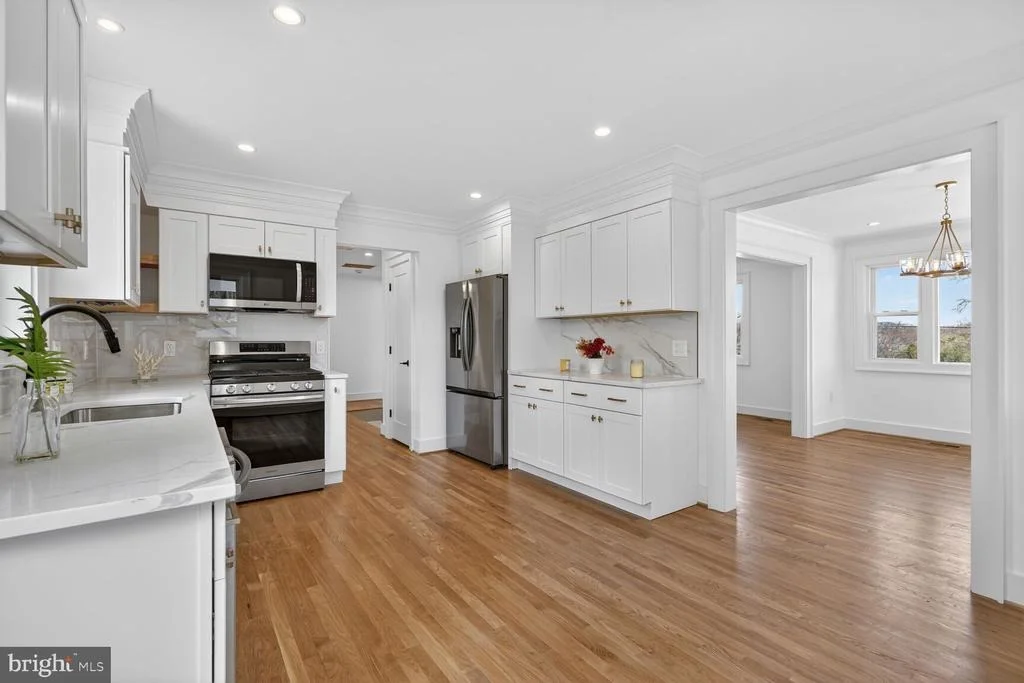 Photo of 10224 GREEN FOREST DRIVE