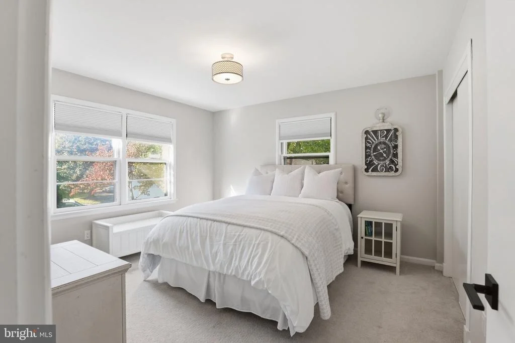 Photo of 6250 DIAMOND DRIVE
