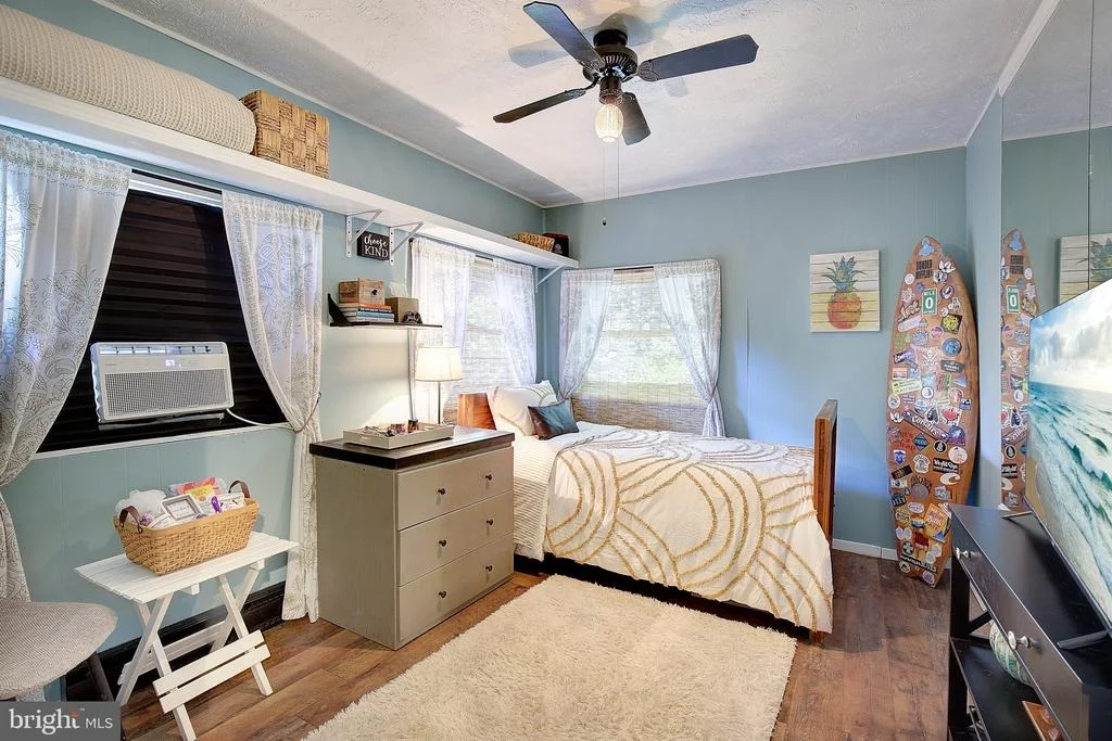 Photo of 1169 LATROBE DRIVE