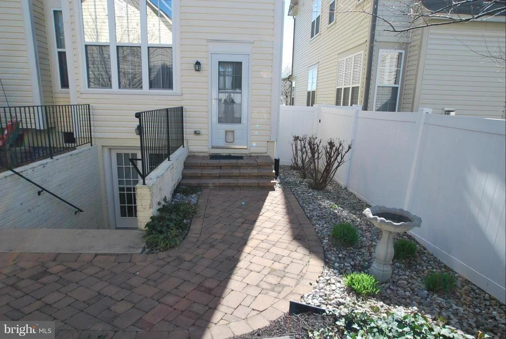 Photo of 23710 BENNETT CHASE DRIVE