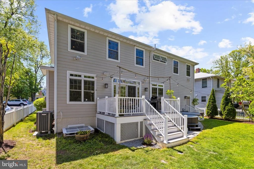 Photo of 302 ANNAPOLIS STREET