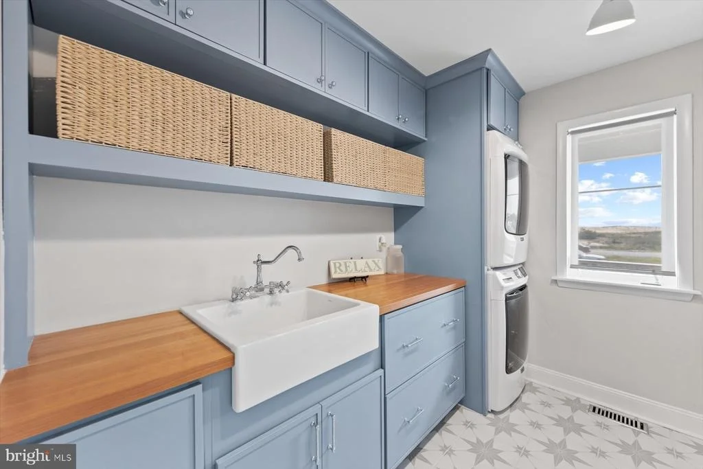 Photo of 36793 BAYSIDE DRIVE