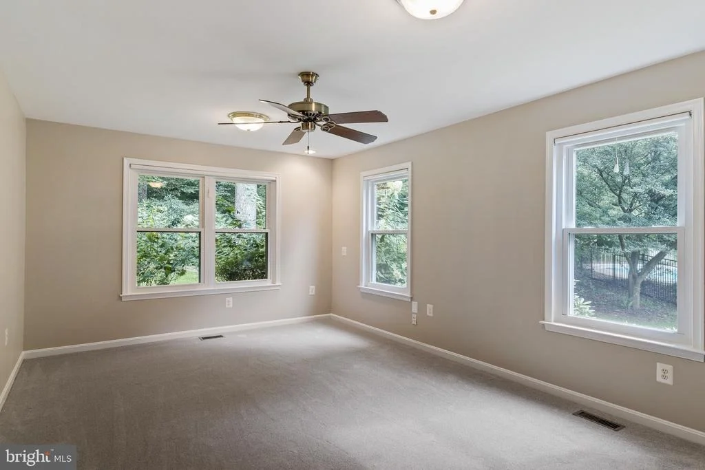 Photo of 8095 SETTLE COURT