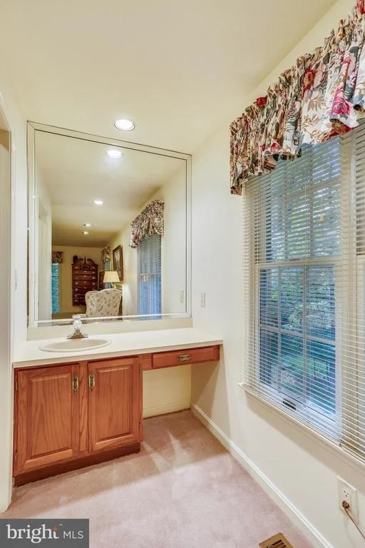 Photo of 7700 WARFIELD ROAD