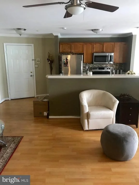 Photo of Unit 2A at 2402 ELLSWORTH WAY