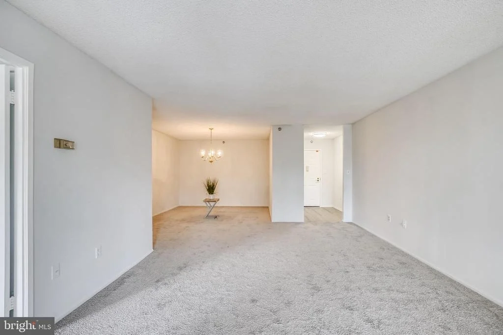Photo of Unit 3415 at 15115 INTERLACHEN DRIVE