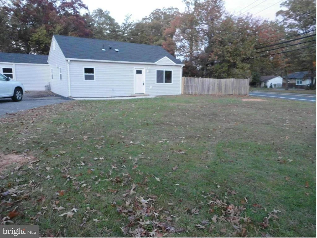 Photo of 6101 MAIN STREET
