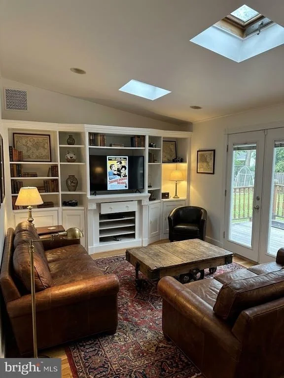 Photo of 103 MOHICAN DRIVE