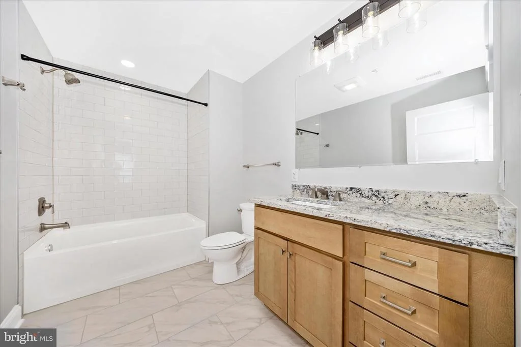 Photo of 109 W 13TH STREET