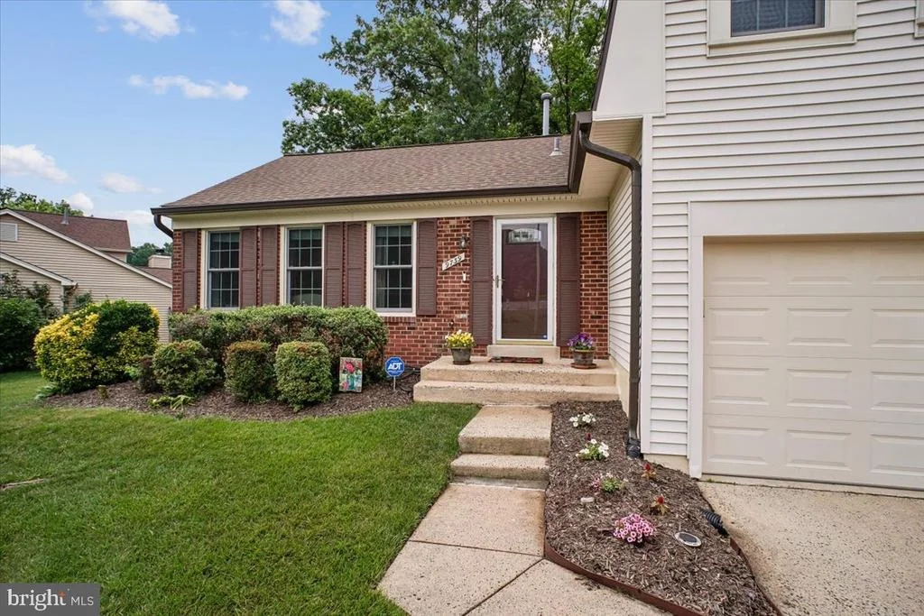 Photo of 9739 IRONMASTER DRIVE