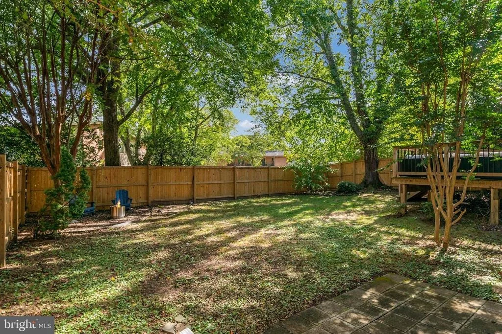 Photo of 237 CHATHAM LANE
