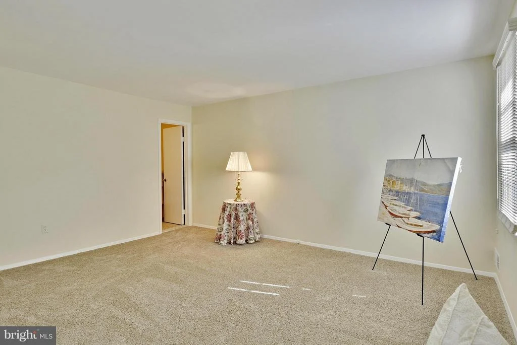 Photo of 14812 EASTWAY DRIVE