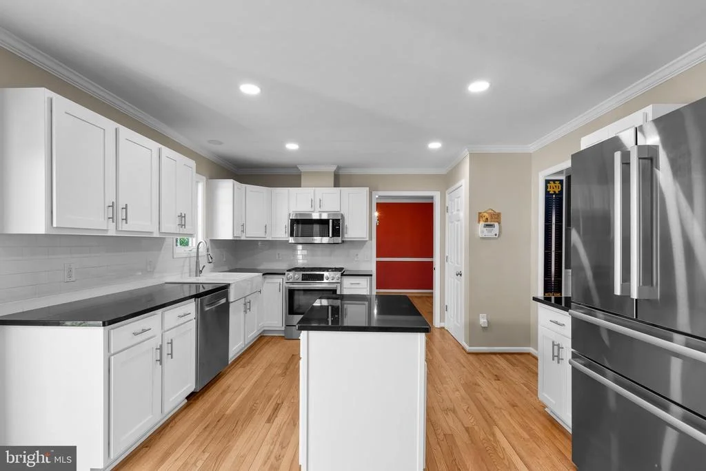 Photo of 1117 CRESTHAVEN DRIVE