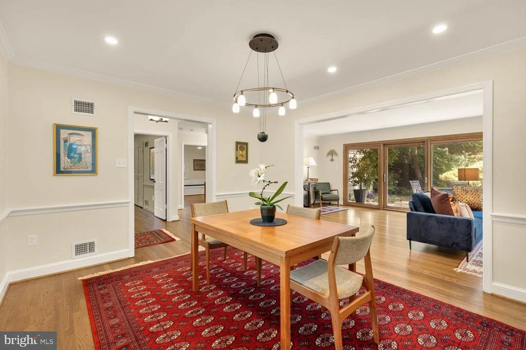 Photo of 5810 OVERLEA ROAD