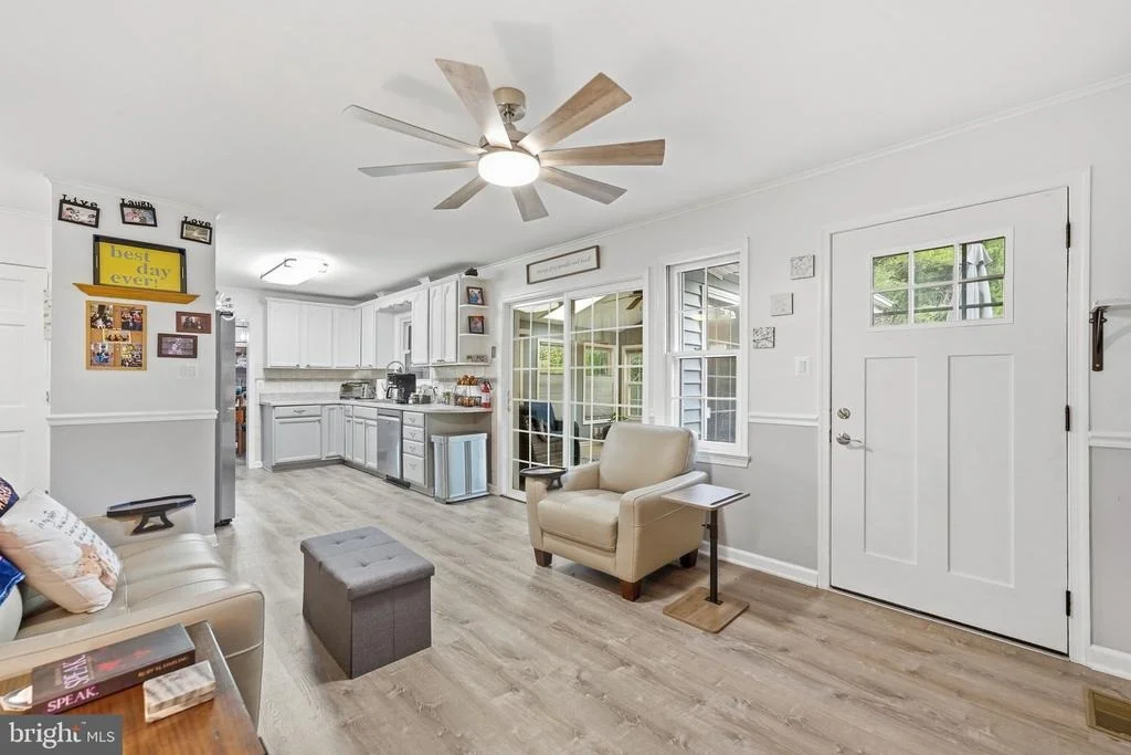 Photo of 8114 HILLCREST DRIVE