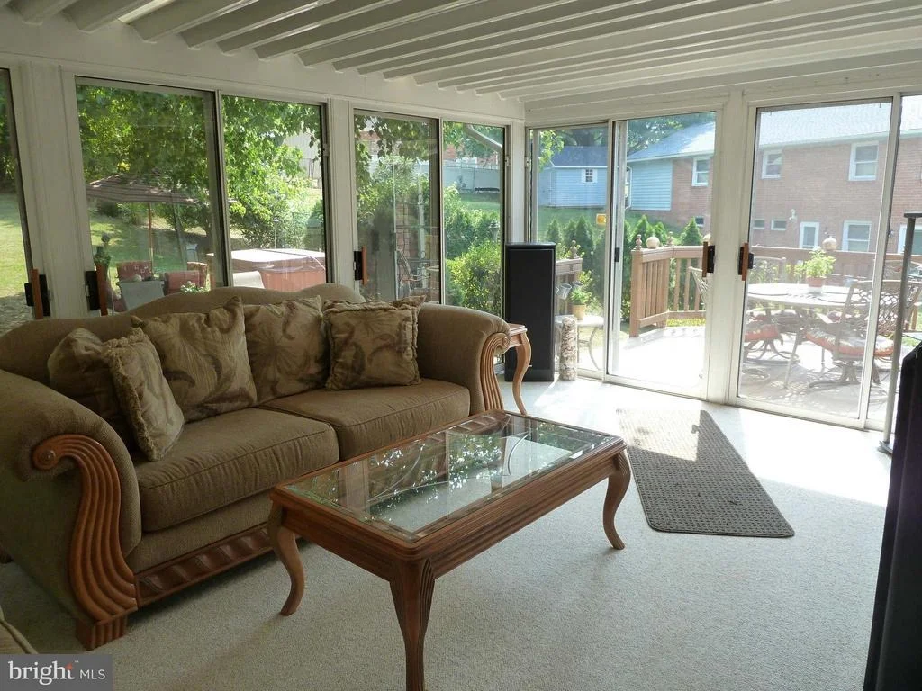 Photo of 19605 CHARLINE MANOR ROAD