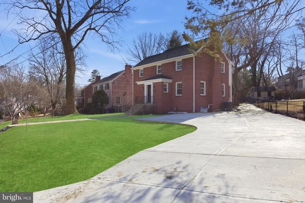 Photo of 311 ELLSWORTH DRIVE