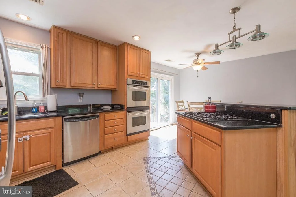 Photo of 230 NORTHVIEW DRIVE