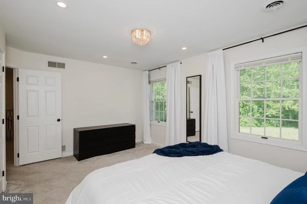 Photo of 2056 CHAPEL ROAD
