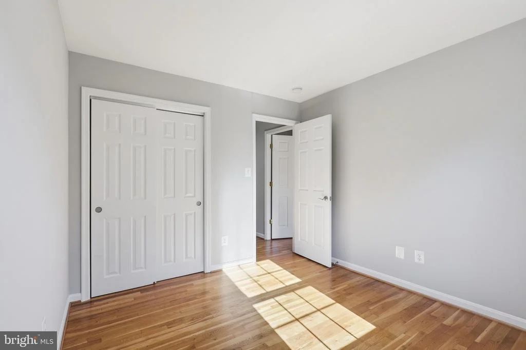 Photo of 5215 LIGHTHORNE ROAD