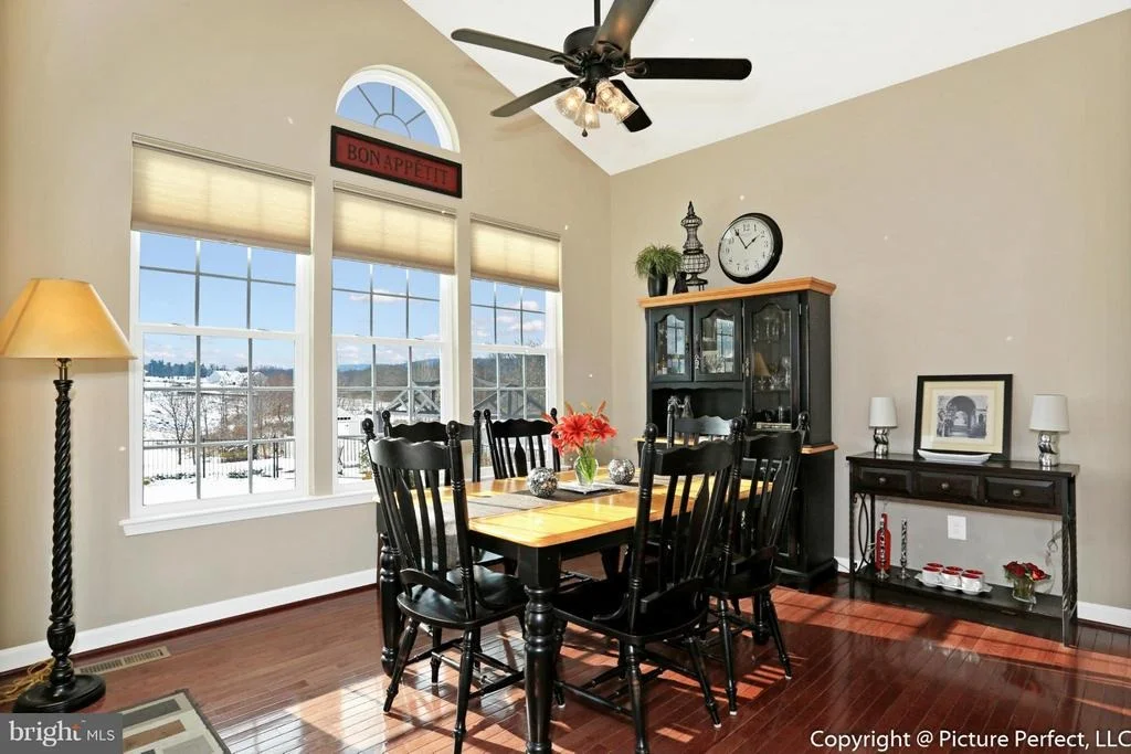Photo of 140 SUNLIGHT COURT