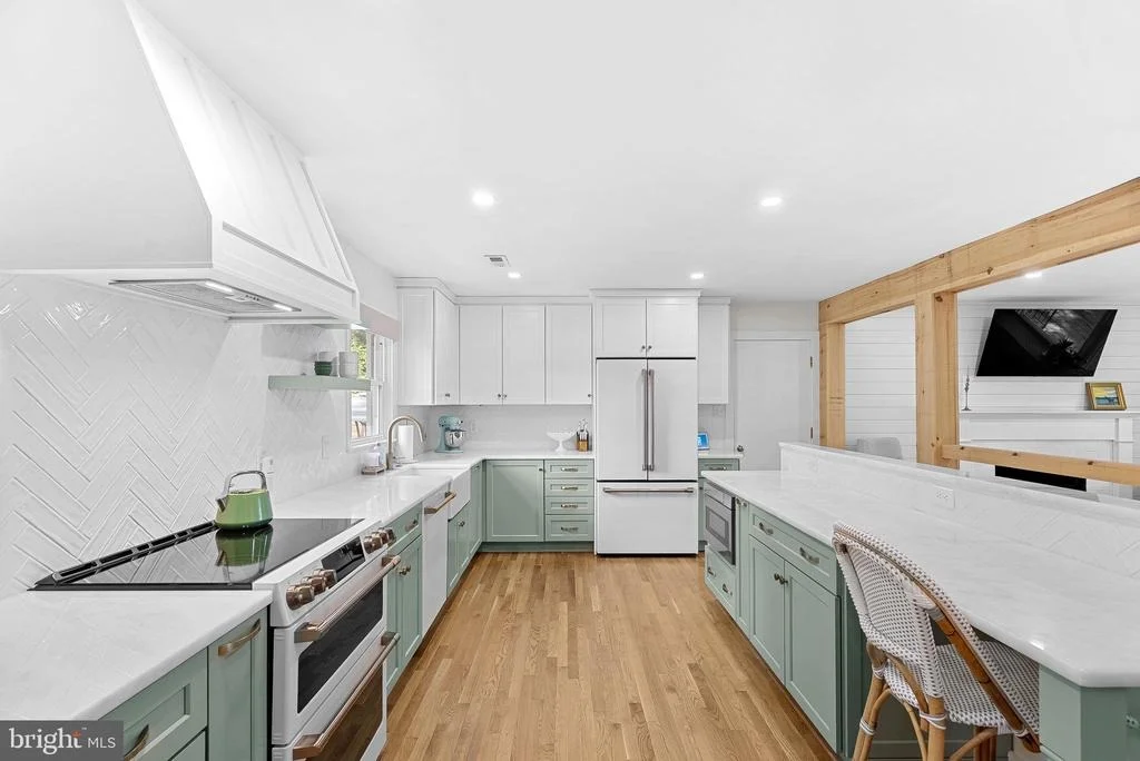 Photo of 10 HAMILTON TERRACE DRIVE