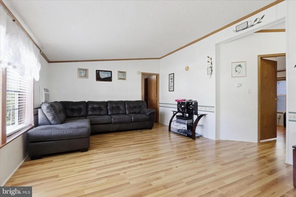 Photo of 11125 LAKESIDE DRIVE