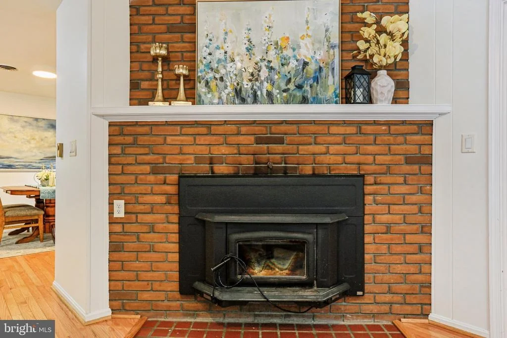 Photo of 24140 DOREEN DRIVE