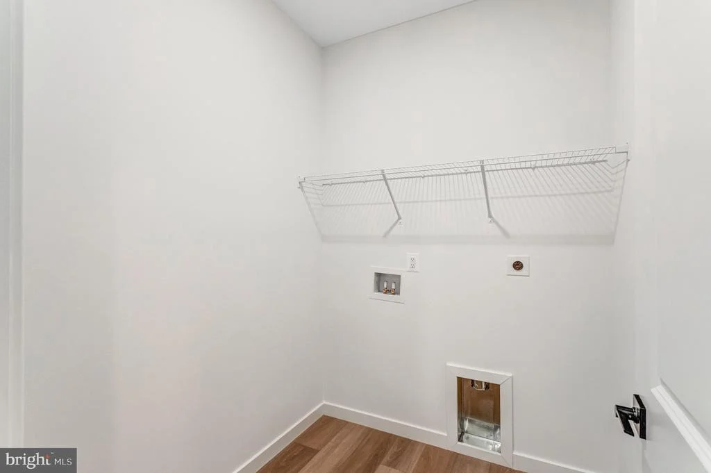 Photo of 624 CLOVER LANE