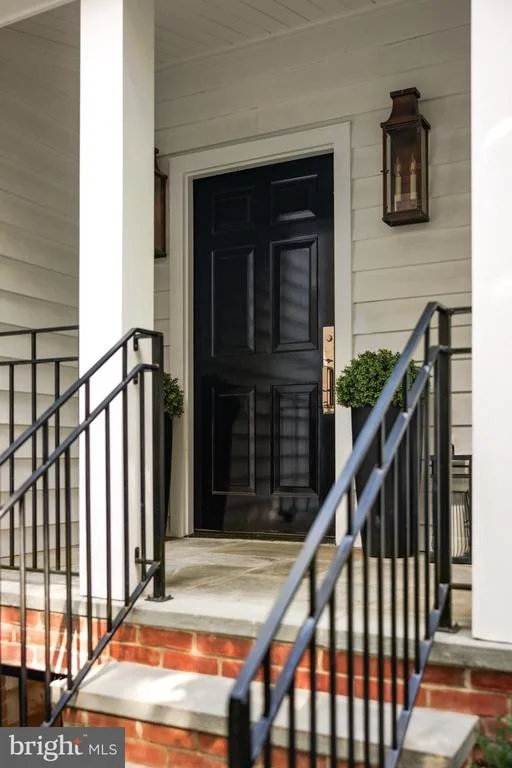Photo of 3418 RESERVOIR ROAD NW