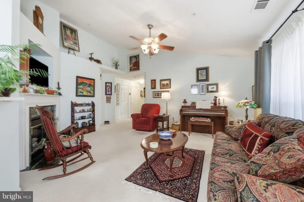 Photo of Unit 3A at 2501 COLERIDGE DRIVE