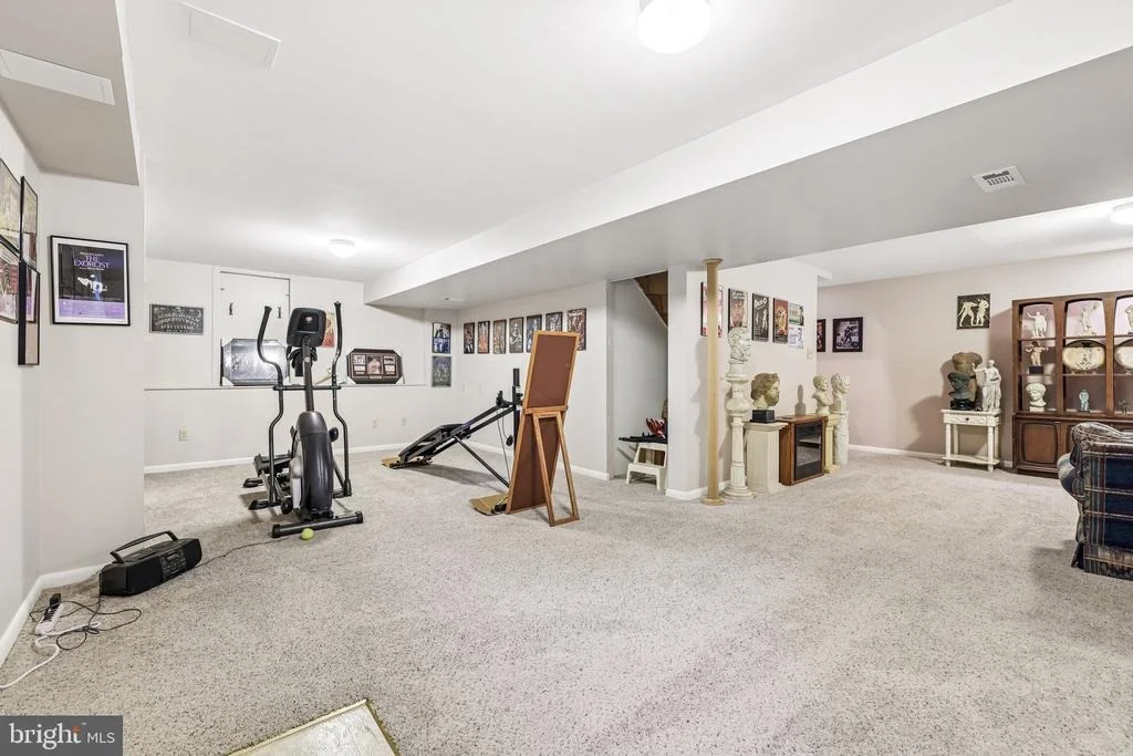 Photo of 592 EASON DRIVE