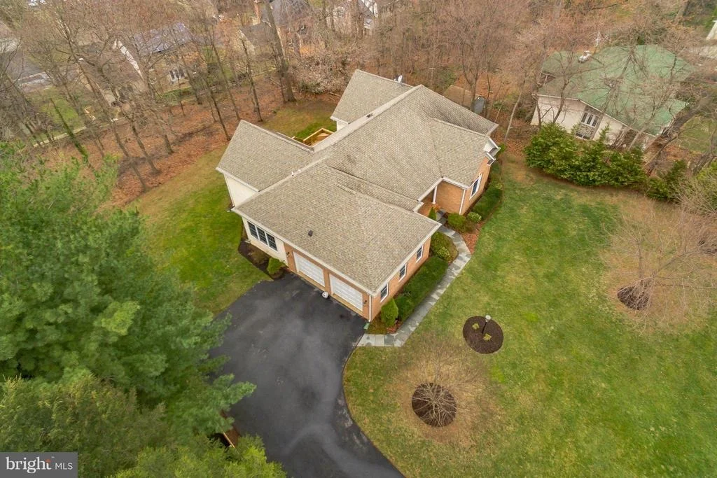Photo of 9504 EMORY GROVE ROAD