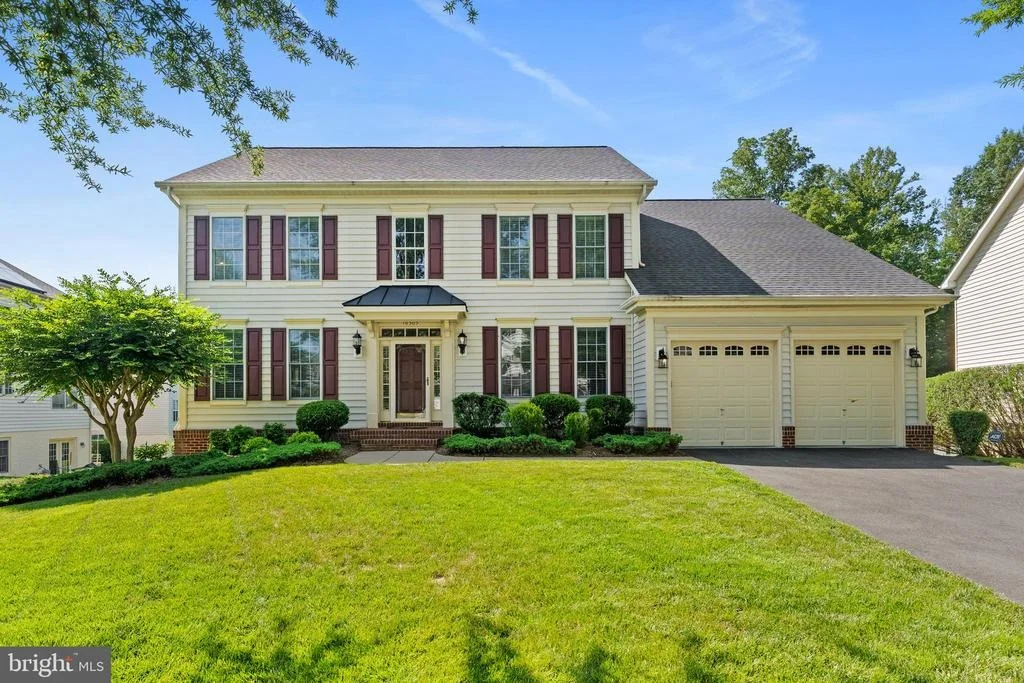 Photo of 16505 MURRAY PLACE