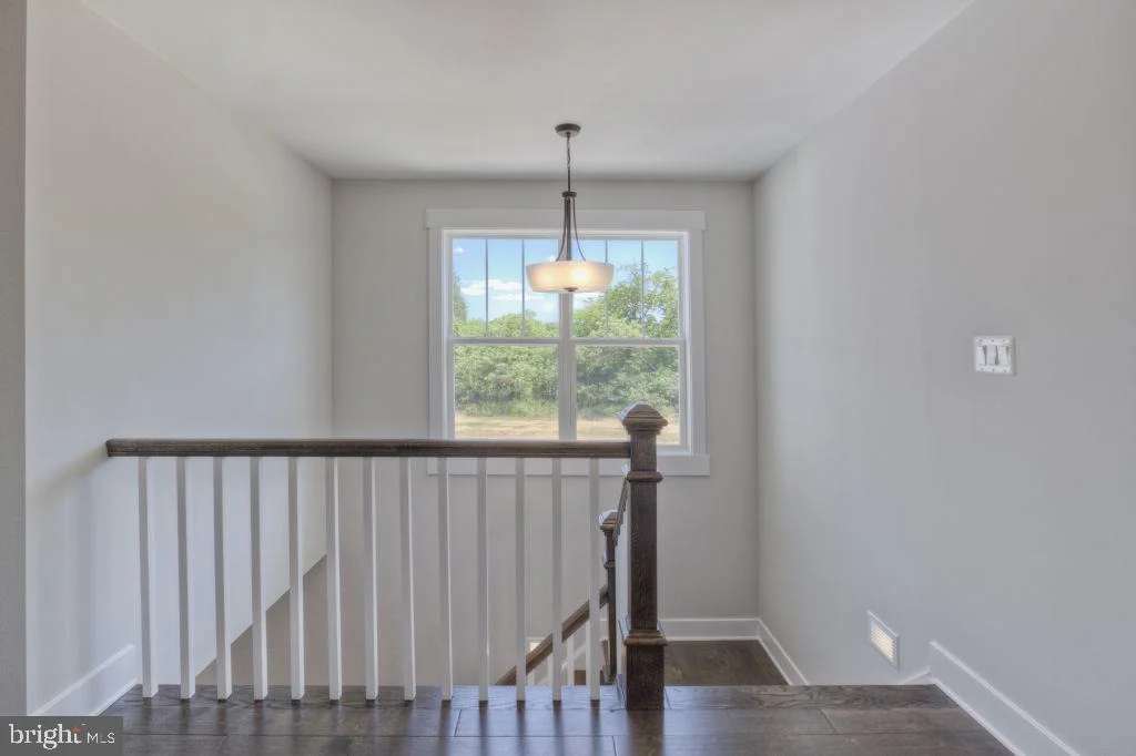 Photo of 480 LEELAND ROAD