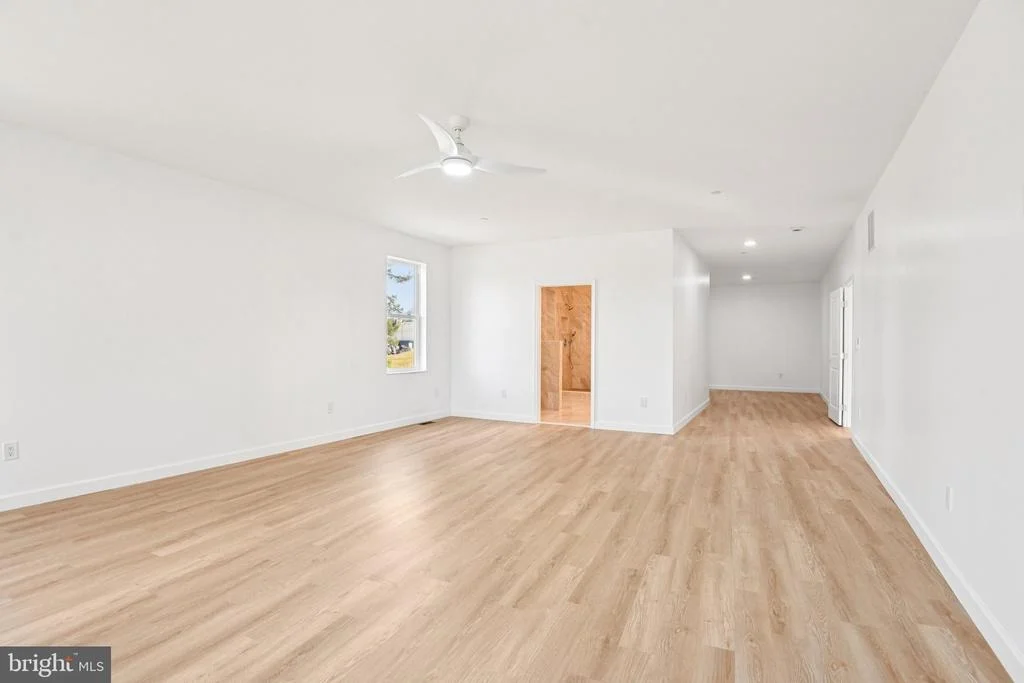 Photo of 8325 GROVE ANGLE ROAD