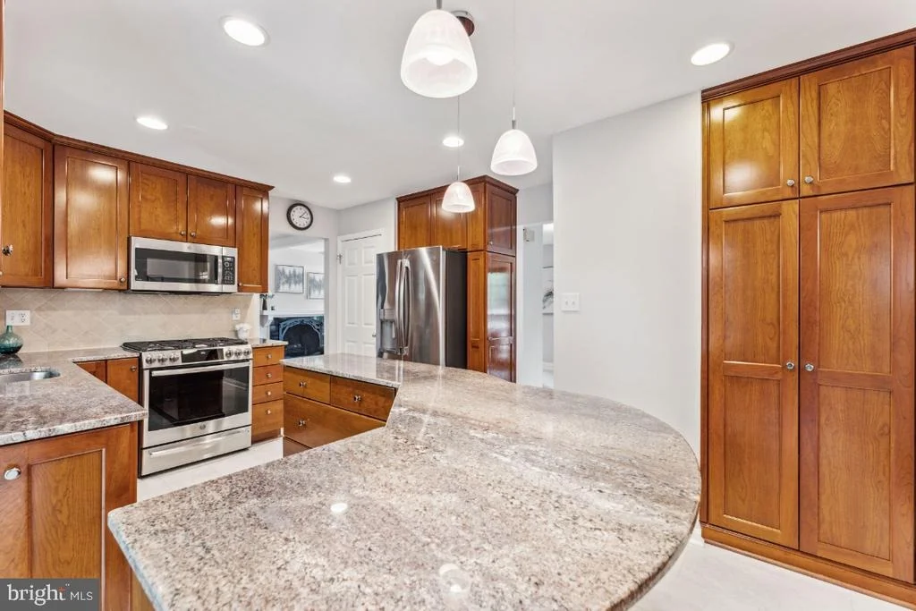 Photo of 7313 LANGSFORD COURT