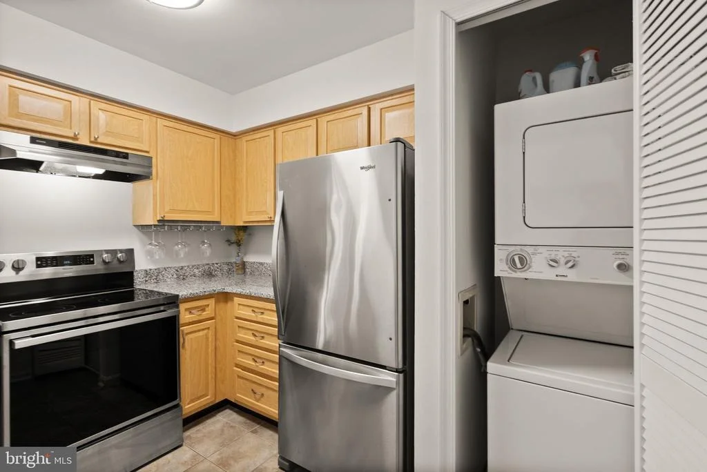 Photo of Unit C at 6013 CURTIER DRIVE