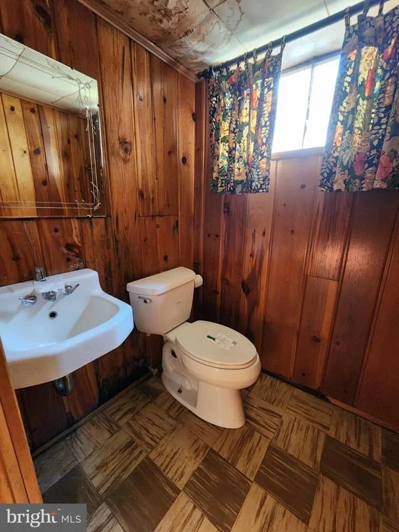 Photo of 9709 ADMIRALTY DRIVE