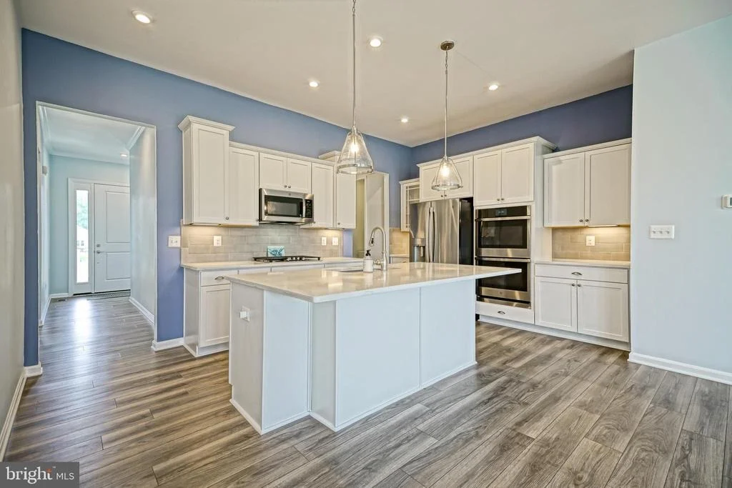 Photo of 21153 CONTI STREET