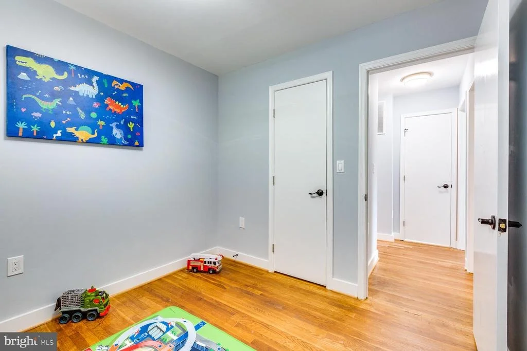 Photo of 2602 LORRING DRIVE