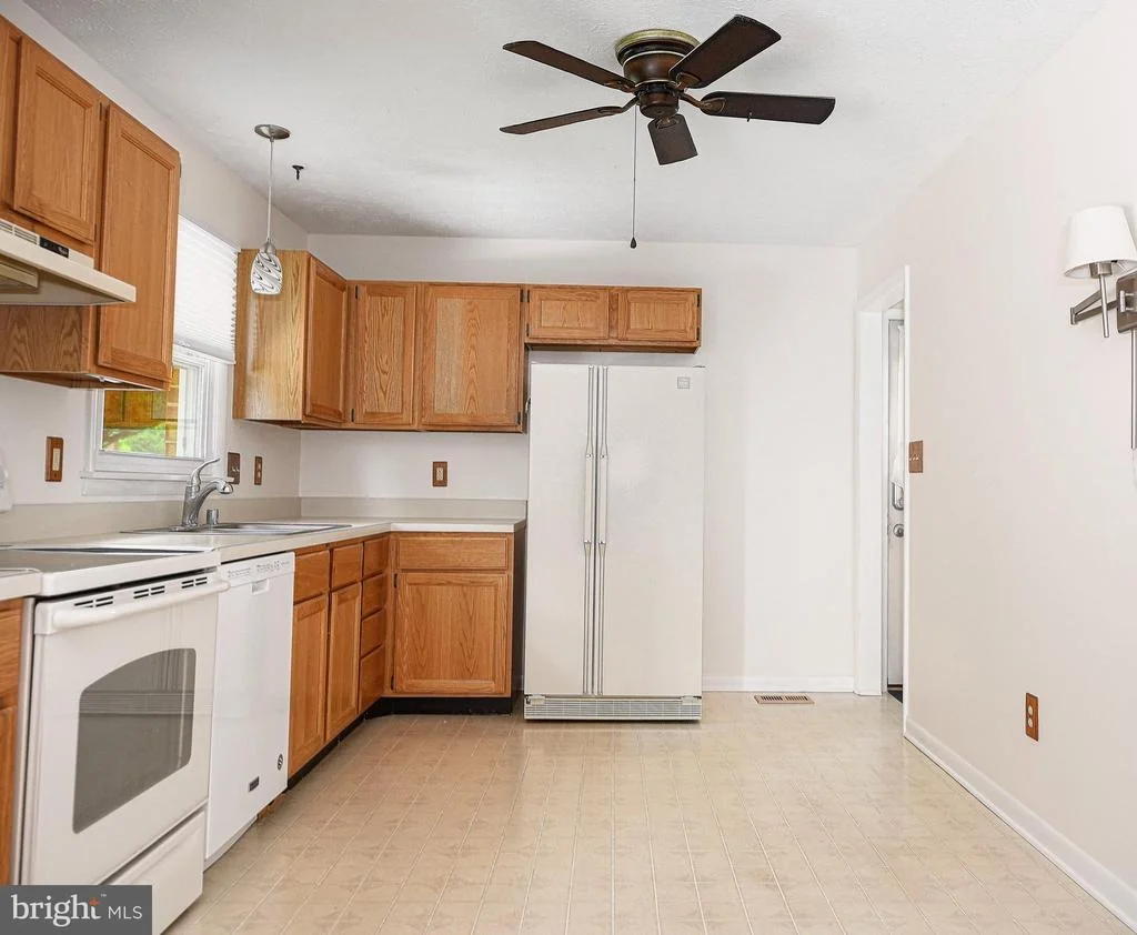 Photo of 619 FLINTLOCK DRIVE