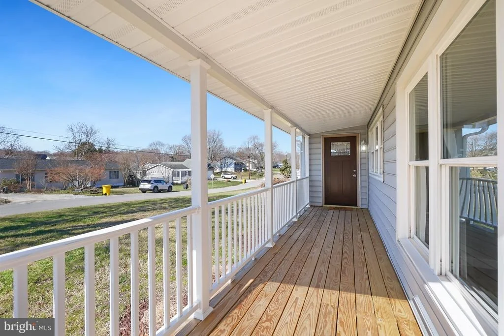 Photo of 1546 RIDGELY DRIVE