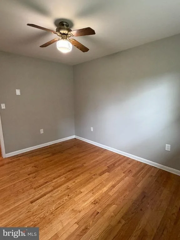 Photo of 3 SPRINGVIEW BOULEVARD