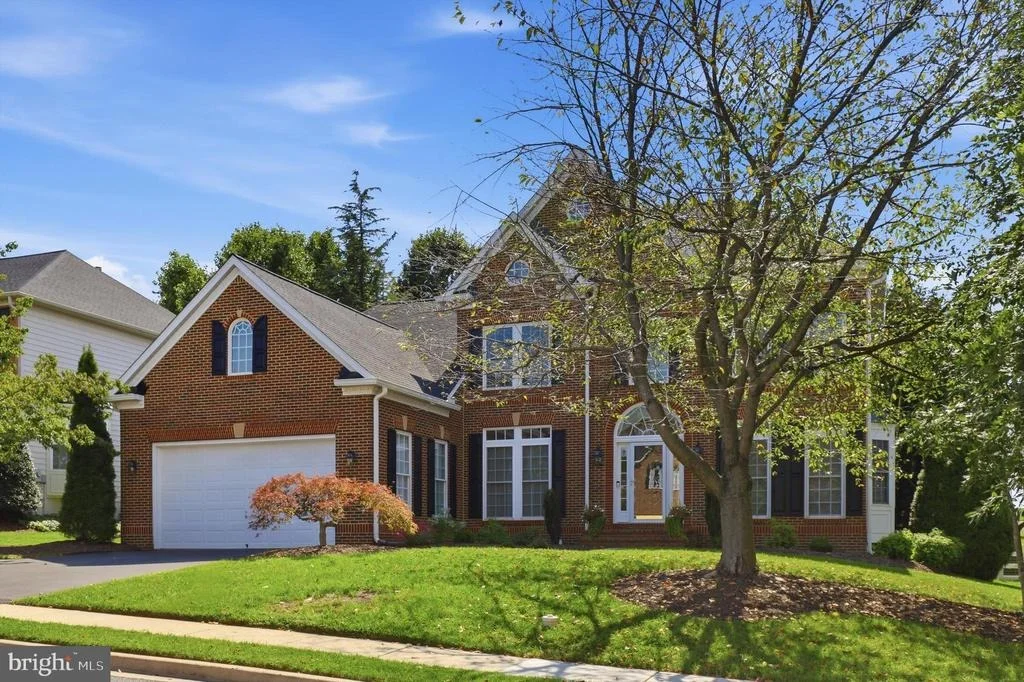 Photo of 411 GLENBROOK DRIVE