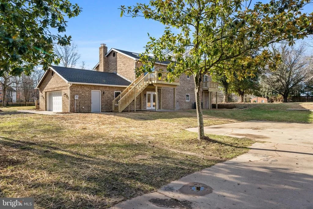 Photo of 10610 LAPLATA ROAD