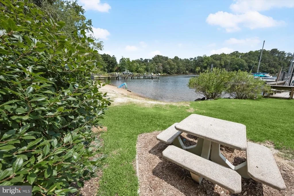 Photo of 579 WEST DRIVE